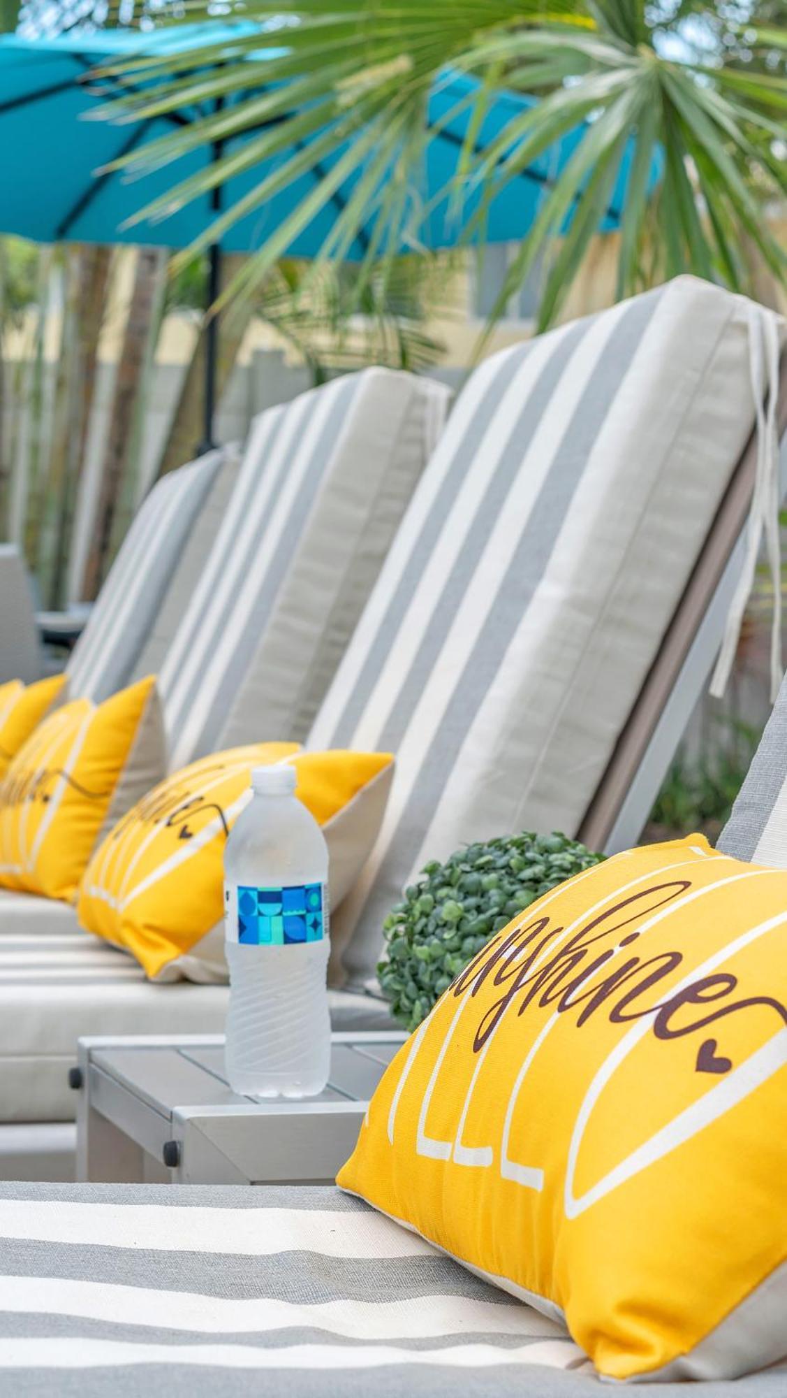 Hotel Seacrest Lauderdale-by-the-Sea Eksteriør billede